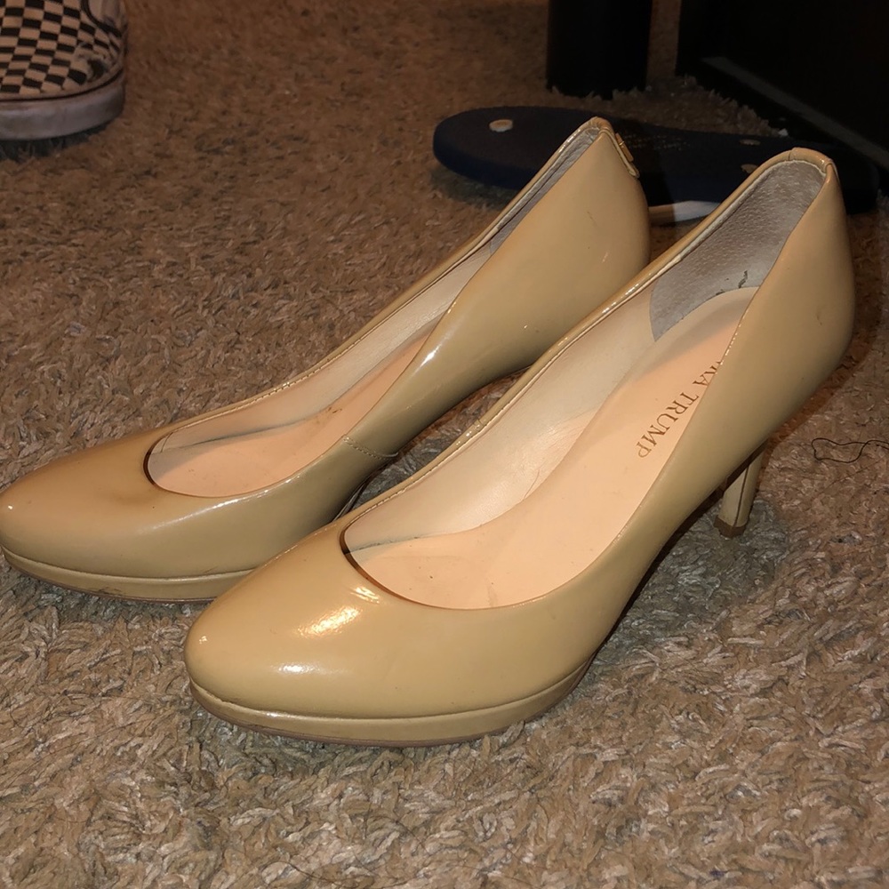 Ivanka trump nude pumps